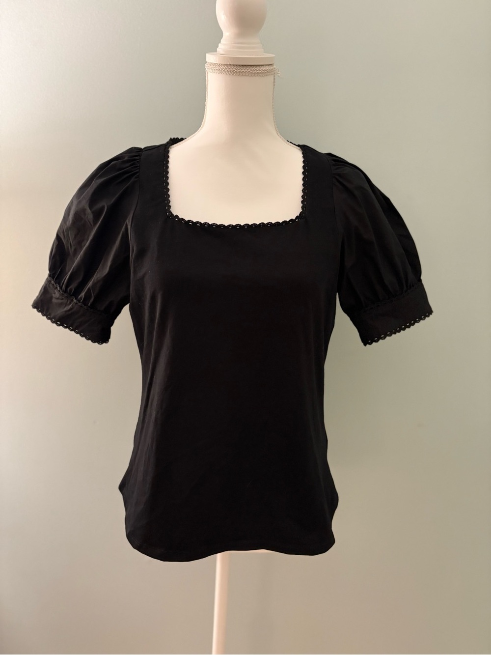 Bailey 44 Black Square-Neck, Puff Sleeve, Scalloped Crochet Trim
